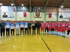Belediyeler Arası Voleybol Turnuvası Başladı