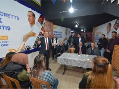 Belediye Başkanı Mustafa Çöl ve Milletvekili Adayı Dr. Hasan Arslan Gençlerle Buluştu