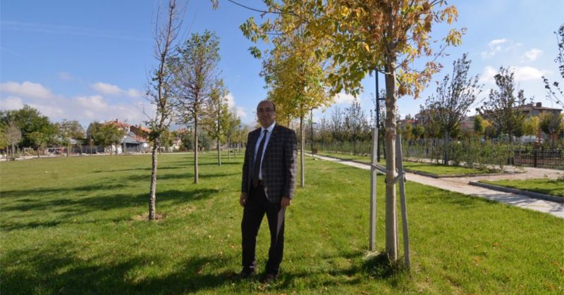 Başkan Mustafa Çöl, Millet Bahçesini Gezdi