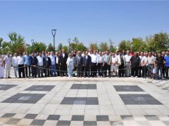 “AĞAÇYAKMAK  İHANETTİR, HAİNLİKTİR”