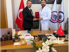 Başkan Öztaş’tan Afyonkarahisar Sağlık Bilimleri Üniversitesine Hayırlı Olsun Ziyareti