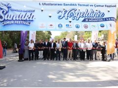 Sandıklı’da Çamur Festivali Coşkusu Başladı