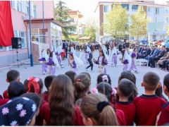 İlköğretim Haftası Coşkuyla Kutlandı