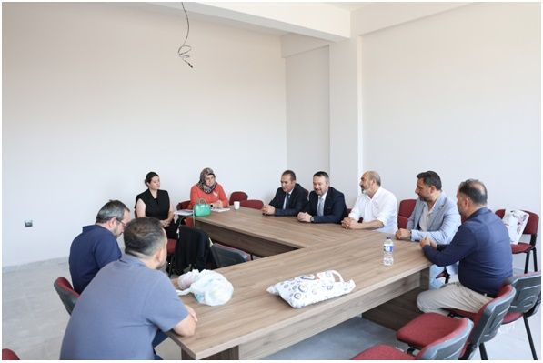 Öztaş, Eroğlu ve Altıkulaç, Okulları Ziyaret Etti