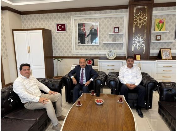 Mehmet Taytakdan Başkan Derviş Aynacıya Ziyaret