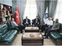 Başkan Adnan Öztaş, AK Parti Heyetini Makamında Ağırladı