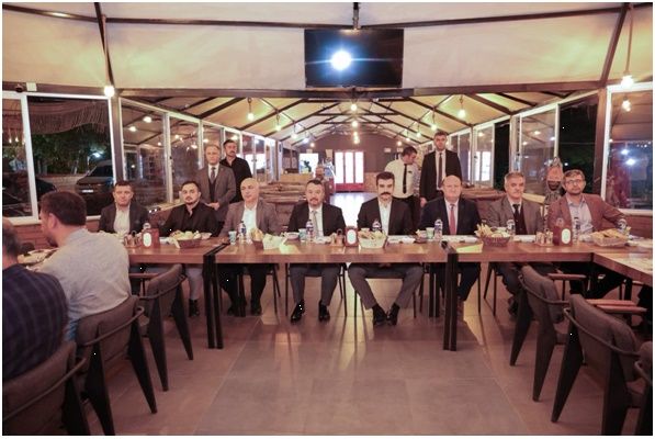 Sandıklı Belediye Başkanı Adnan Öztaş Muhtarlarla Bir Araya Geldi