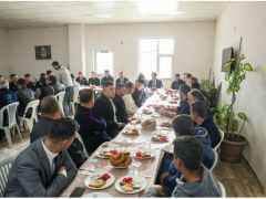 Başkan Adnan Öztaş, SANJET Personelleri ile Kahvaltıda Bir Araya Geldi