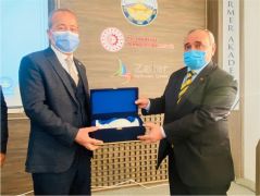 Taytak, İscehisar OSB’yi ziyaret etti