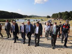 Vali Çiçek, Akdağ’a Yapılan Yol Çalışmalarını İnceledi