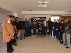 Başkan Mustafa Çöl, Engellileri Ziyaret Etti
