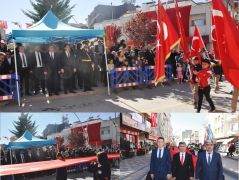 Sandıklıda 99 Ay Yıldızlı Kutlama