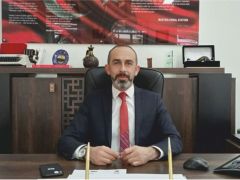 “Bir Öğretmenin en Önemli Özelliği, Sevgi Dolu Yüreği ve Adanmışlık Ruhudur”