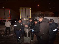 Sandıklı Belediyesinden Yolda Kalan Sürücülere Çorba İkramı