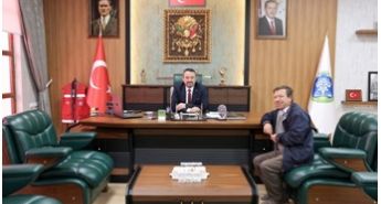 Halk Ozanı Ali Osman Karakuş’tan, Başkan Adnan Öztaş’a Ziyaret