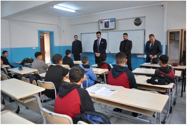 Kaymakam Selçuk Yosunkaya Okul Ziyaretlerine Devam Ediyor