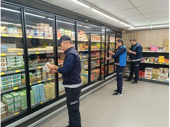Zabıta Ekiplerinden Market Denetimi