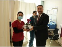 Sandıklı Belediye Başkanı Adnan Öztaş’tan Diş Hekimlerine Anlamlı Ziyaret