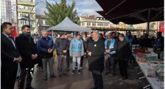 Hayır Çarşısı Yoğun İlgi Gördü