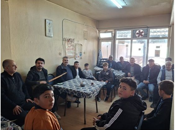 Akharım Atatürk Ortaokulundan “Türkülerle Sohbet” Projesi